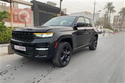 جیپ گراند شیرۆکی